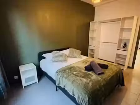 location meublée appartement 1 pièce 65 m² à nice (06000)  1 700 €