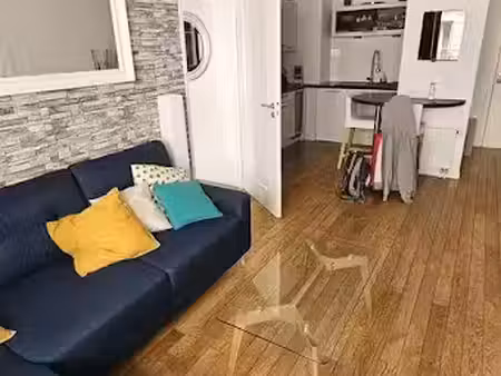 location meublée appartement 2 pièces 42 m² à paris 18ème (75018)  1 407 €