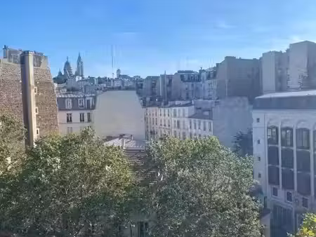 location meublée appartement 4 pièces 92 m² à paris 18ème (75018)  2 900 €