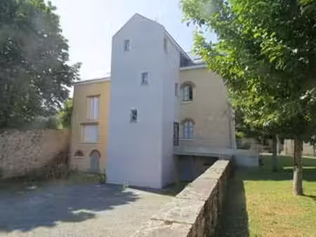 location appartement t1 meublé à sablé-sur-sarthe centre (72300) : à louer t1 meublé / 26m