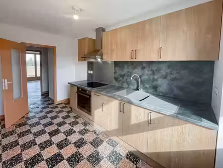 location appartement 3 pièces 58.01 m² à bollene (84500)  590 €