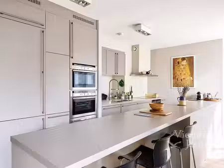 ixelles – superbe appartement meublé 2 ch. avec terrasse