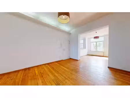 appartement 1ch dans un petit immeuble à faibles charges