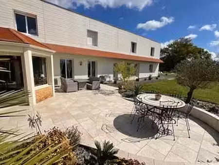 vente maison à saint-didier (35220) : à vendre / 240m² saint-didier
