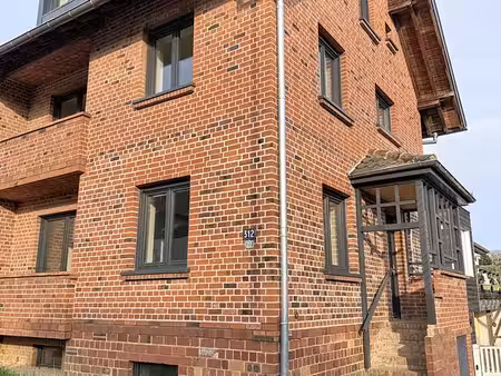 triplex 7 pièces rénové 2024 – dpe a – 121 m² – 5 chambres – espace extérieur – confort d'