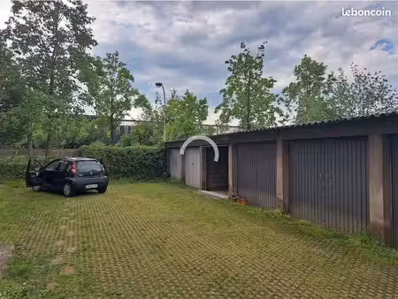 garage