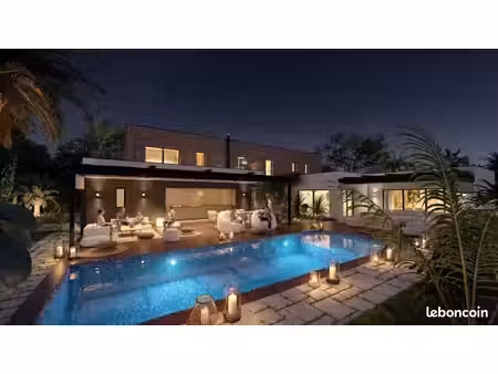 villa 7 pièces 176 m²