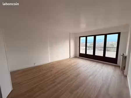 appartement t4 de 80m2 à louer cergy grand centre - chemin dupuis paradis - parc françois 