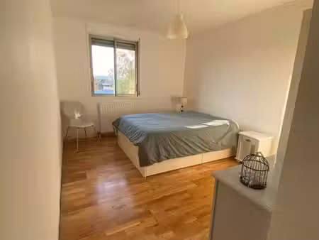 appartement 3 pièces 76 m² décines-charpieu