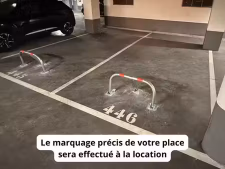 place de parking moto/scooter - 100% sécurisé - emplacement rare