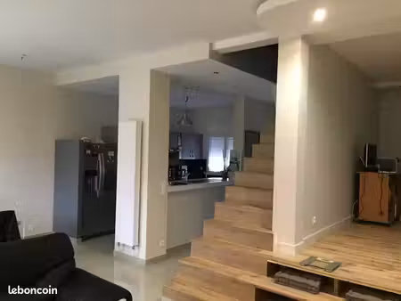 maison 96 m² reims