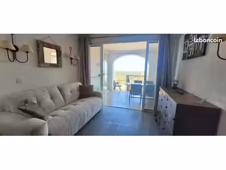 loue f2 climatisé vue mer domaine des restanques