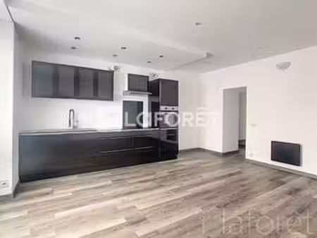 location appartement 3 pièces à quimper (29000) : à louer 3 pièces / 61m² quimper