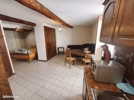 studio 27m2 à saint andré les alpes
