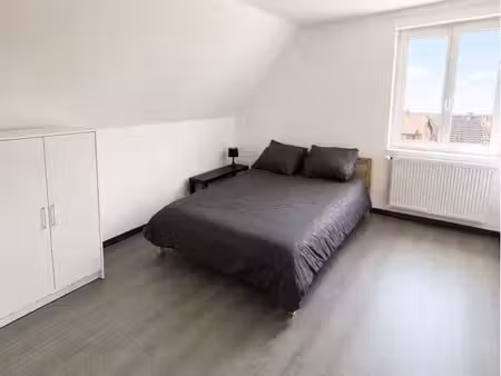 très bel appartement 3 pièces chambre et bureau meublé henri martin  centre chu