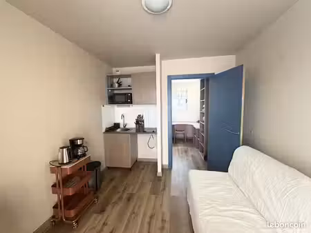 studio 1 pièce 16 m²