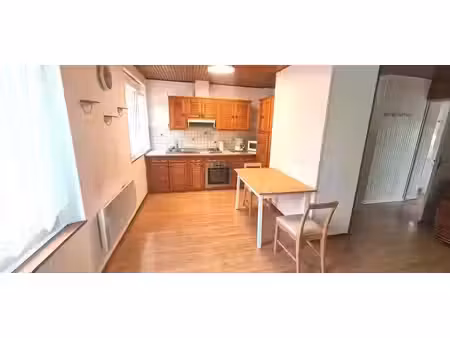 location meublée appartement 2 pièces 34 m² à reims (51100)  580 €