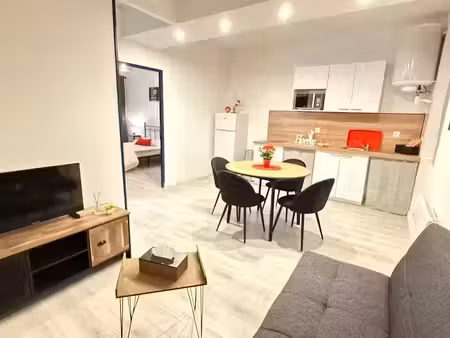 location meublée appartement 2 pièces 34 m² à saint-jean-lasseille (66300)  640 €