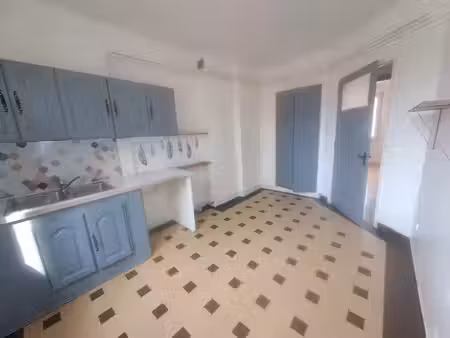 location appartement 3 pièces 70.87 m² à lisieux (14100)  615 €