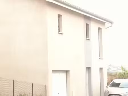 villa t4 pollionnay