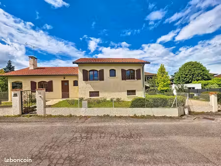 maison 120m² + 60m² de sous-sol