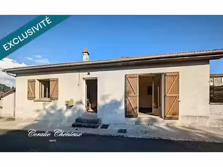 vente maison 4 pièces 75 m² à champagnac (15350)  49 900 €