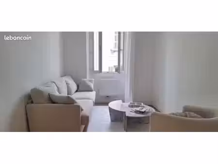 location t2 meublé 43 rue du dr jean fiolle 13006 marseille
