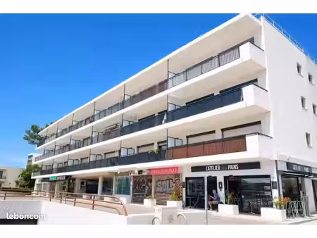 local commercial 111 m²