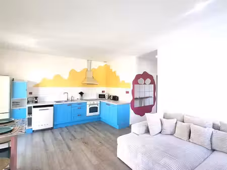 grand 2 pièces meublé – terrasse – proche gare  plages & commerces golfe juan