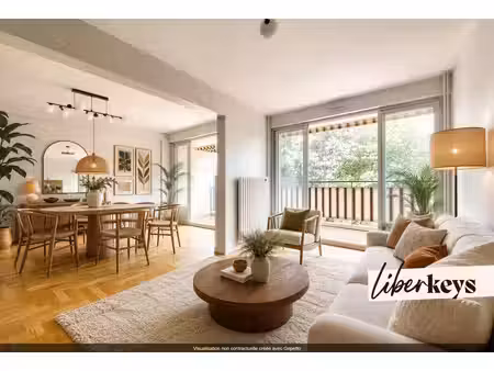 bel appartement t4 de 101m² entièrement rénové  avec balcon - quartier chavril - sainte fo