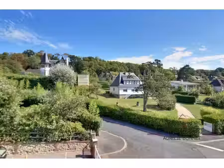 2 pièces avec magnifique vue dégagée