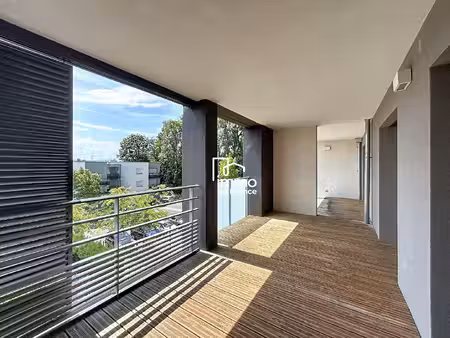 t3 de standing avec superbe terrasse à divonne les bains