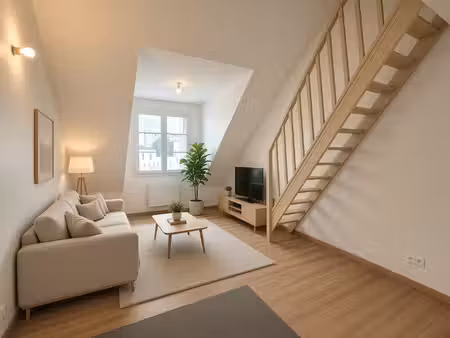 pau : location meublee - t2 rénové de 36m²