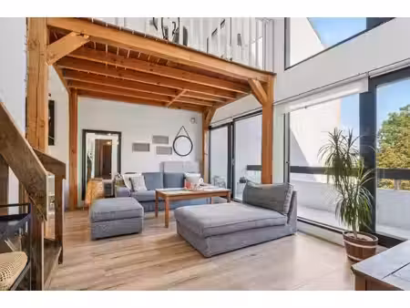 - 91830 le coudray-montceaux - duplex en dernier etage avec ascenseur - 30m2 de terrasses 