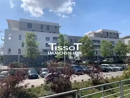 location appartement 3 pièces 63.3 m² à nimes (30000)  860 €