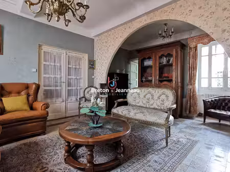 maison de maître à champgenéteux