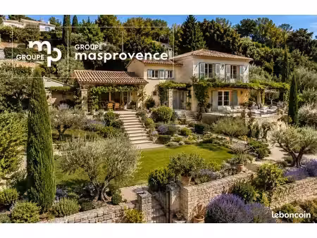 terrain à bâtir de 853 m² à nice (06)