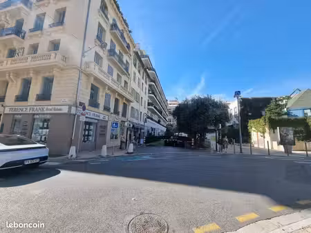 local commercial 340 m² nice
