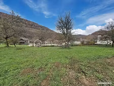 terrain 1 125 m² la chapelle du bard