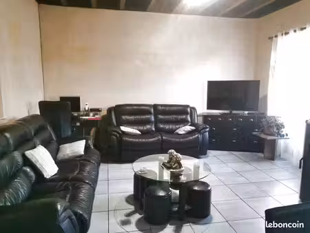 maison de village 4 pièces 90 m²
