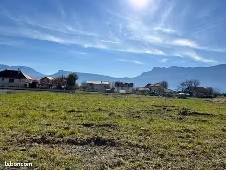 terrain 241 m² tullins