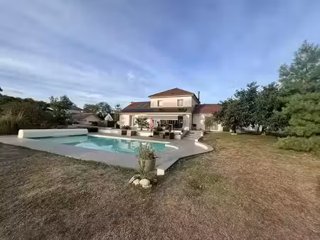 vente maison 7 pièces 170 m² à moncey (25870)  430 000 €