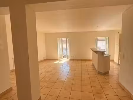 appartement t3 champvans climatisé