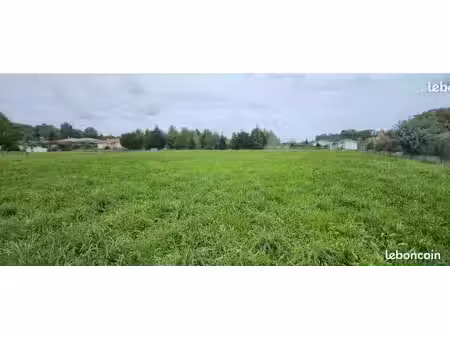 terrain à bâtir de 2929 m² à serres-gaston (40)