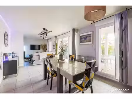 appartement 2 pièces 57 m²