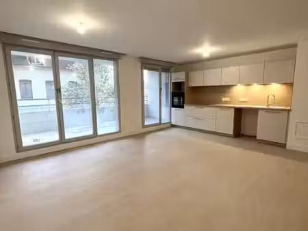 appartement 4 pièces 82 m²