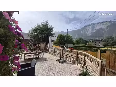 maison 6 pièces 167 m²