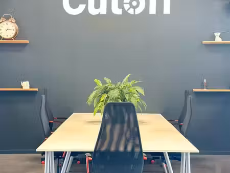 bureau privatif 19 m² – coworking e-commerce & digital – veauche