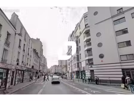 local commercial 81 m²