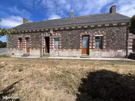 maison 4 pièces 85 m²